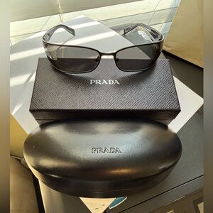 🖤 Prada Unisex Black Sunglasses | UV Protection